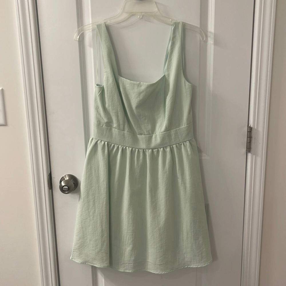 Francesca’s NWT linen mint green dress